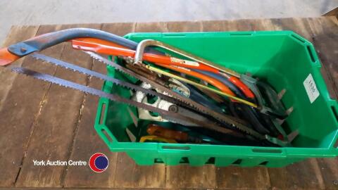 Box of various saws all gwo