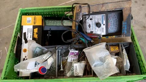 Box of assorted garage miscellaneous