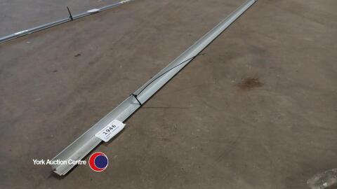 6 lengths aluminium angle