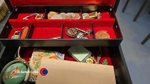 Large quantity of costume jewellery & jewellery box