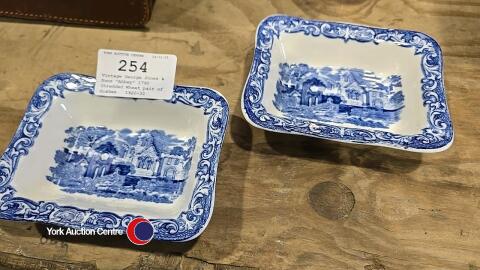 Vintage George Jones & Sons 'Abbey' 1790 Shredded Wheat pair of dishes, 1920-30