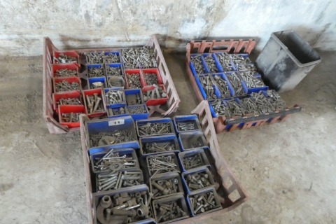 3 x trays, assortment of nuts, bolts and fastenings