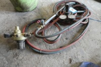 Cutting torch and pipes - 2