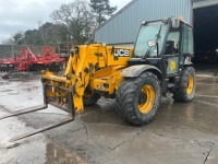 JCB 550-80 Agri Plus telehandler, Q-Fit headstock c/w pallet tines, rear PUH, 6181hrs, YX12 FBU