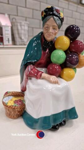 Royal Doulton ' The Old Balloon seller ' figurine