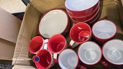 16 piece crockery/ dinner set