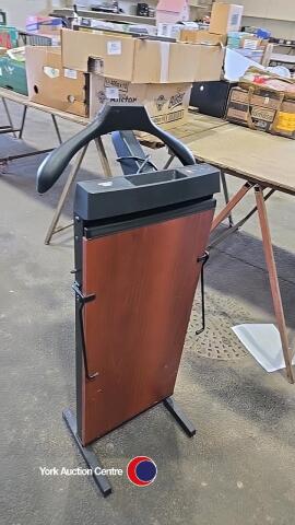 Corby trouser press fwo