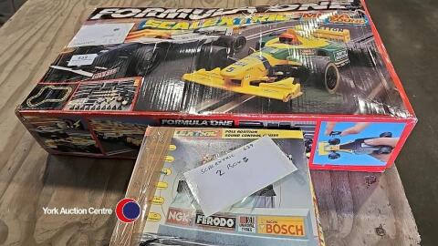 Scalextric Formula One set