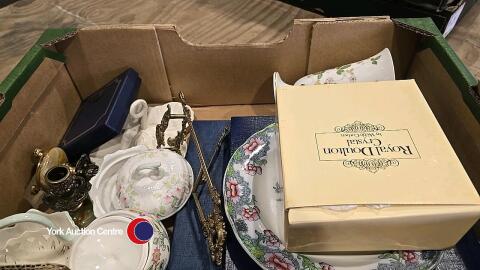 Box of Fine tableware inc Wedgewood , Royal Worcester, Minton and Royal Doulton