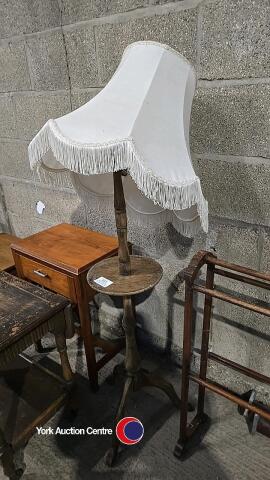 Vintage wooden floor lamp with tripod legs and vintage towel stand