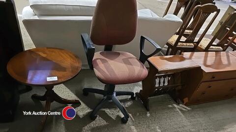 Round sidetable plus office chair and wooden magazine rack