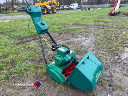 Suffolk Punch 35sk cylinder mower with grass box