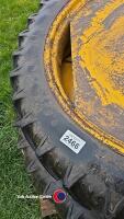 Pair of row crop wheels and tyres, 9.5 x 44 - 3