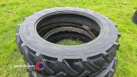 Pair 13.6R36 tyres - 2