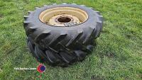 Case international tractor front wheels - 4