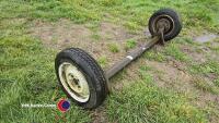 Trailer axle with wheels - 2