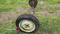 Trailer axle with wheels - 3