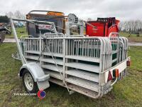 Prattley mobile sheep race c/w pins - 2
