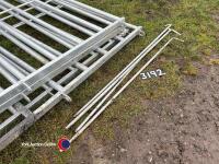 4 x 10ft x 5ft cattle hurdles with pins - 2