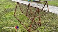 2 x hay racks - 4