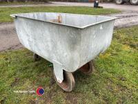 Pig feed barrow - 4