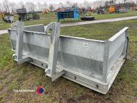 Heavy duty JCB Q fit yard scraper