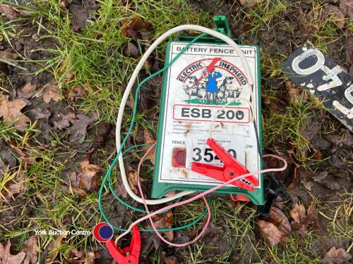 Electric Shepherd ESB 200 electric fence unit