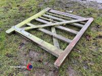 Wooden pedestrian field gate - 2