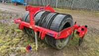 Sumo 3m tyre press with leading tines, vgc - 2