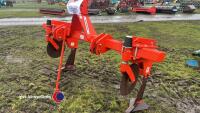 Browns 2 leg subsoiler c/w discs - 4
