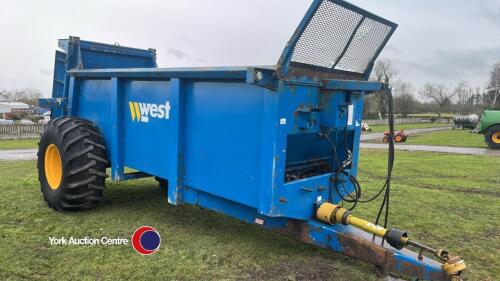 West 10T rear discharge spreader c/w slurry door