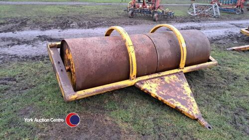 Ballast roller