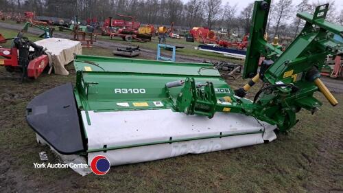 McHale R3100 mower conditioner, road lights, quick fit blades. Tidy condition