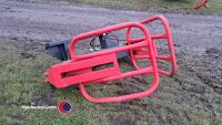 Round bale nipper with euro brackets - 2