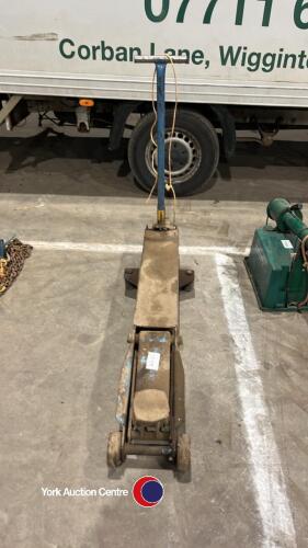 15T trolley jack