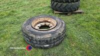 385/65 R22.5 super single wheel and tyre