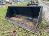 LWC bucket in demo condition with Euro brackets