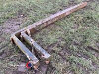 Pair of 6ft pallet tines - 2