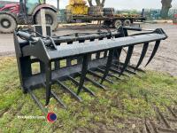 Muck grab 7ft 6in Q fit brackets Hardox tines - 2