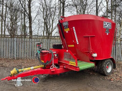 2024 Hi-Spec V12 tub mixer, R/H door, sliding cross conveyor, weigh, 20mm auger with extra knives, twin speed gearbox