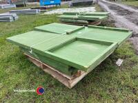 Warming box for lambs/piglets. Insulated floor and sides/top. Flatpack easy to erect. - 2
