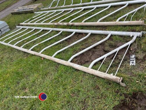 15ft heavy duty cattle feed barrier, new never used