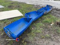 4 x Blue barrel feed troughs