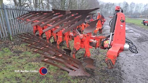 Kuhn Multi Master 122 5F slatted plough