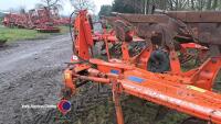 Kuhn Multi Master 121 5F mouldboard plough - 3