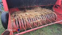 Massey Ferguson 128 baler - 2