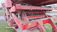 Grimme GB330 trailed 3 row potato belt planter - Control box in office - 4