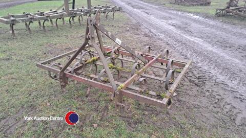 Spring tine harrow