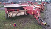 International 440 baler