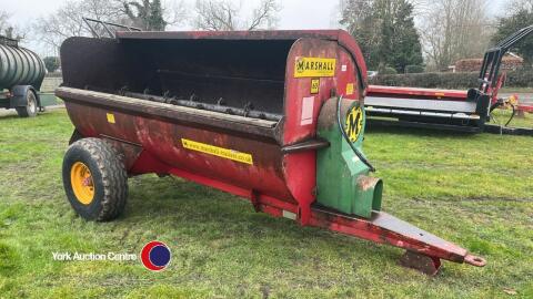 Marshall M60 muck spreader, workshop serviced (new bearings), all good drive and chains, ready to go - PTO in office